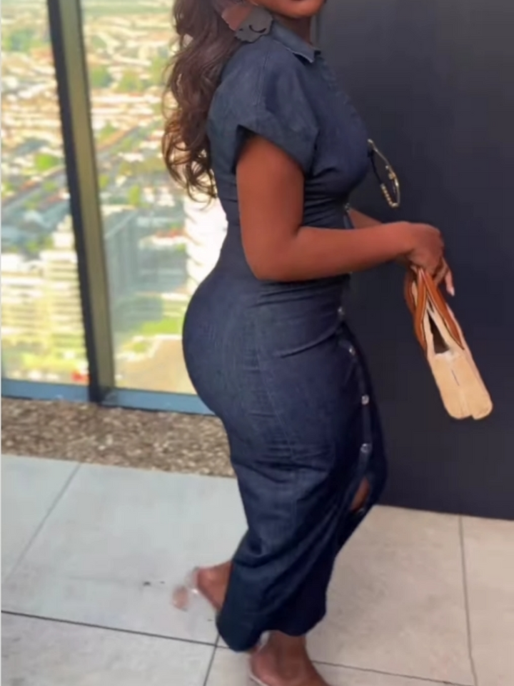 Elegant single-breasted slim-fit denim dress