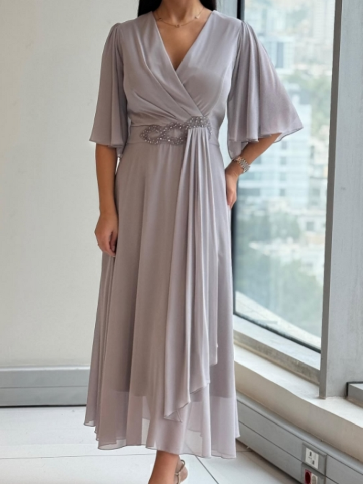 Elegant V-neck chiffon maxi dress