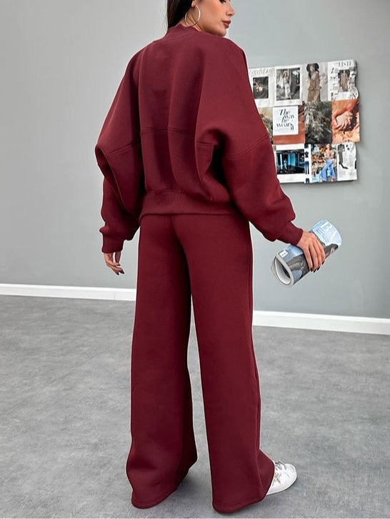 Women's zippered cardigan and straight pants suit