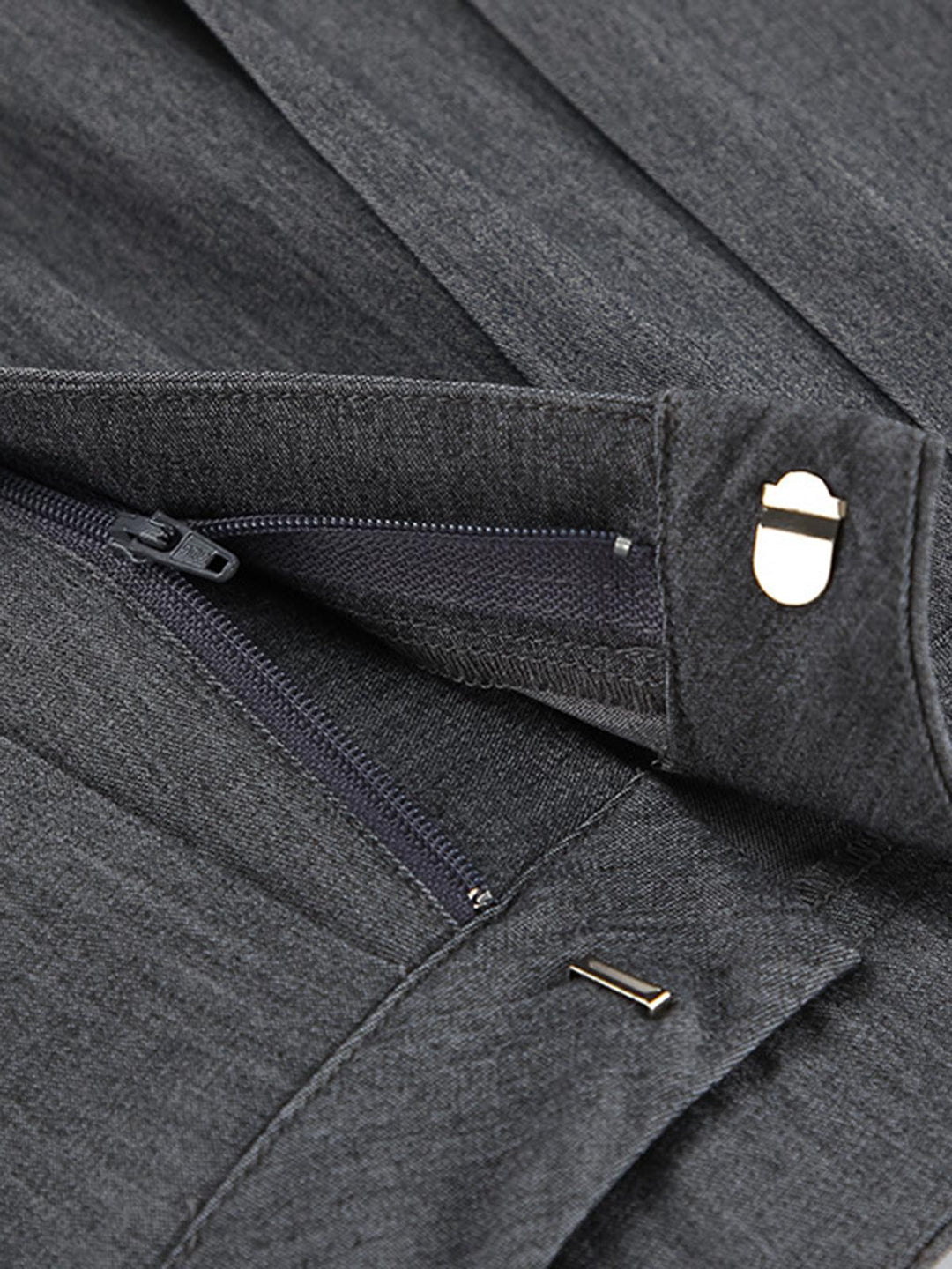 High-Waist Pleated Thin Pants