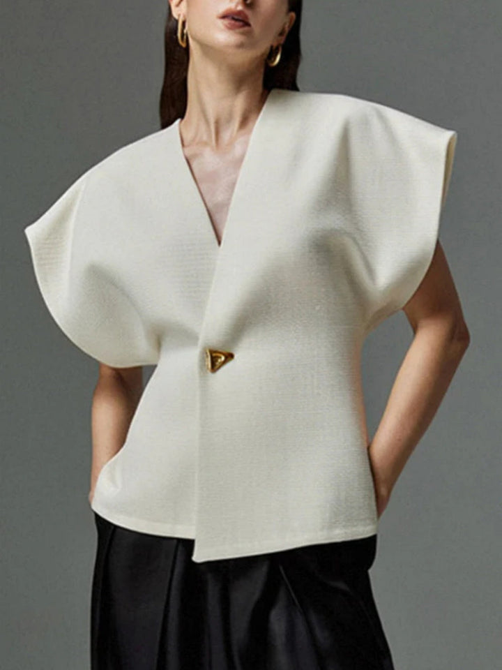 Asymmetric one-button dropped shoulder top
