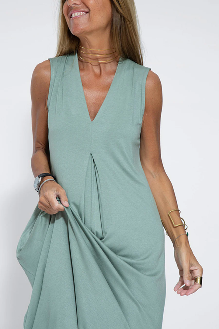 Solid Color Sleeveless Maxi Dress