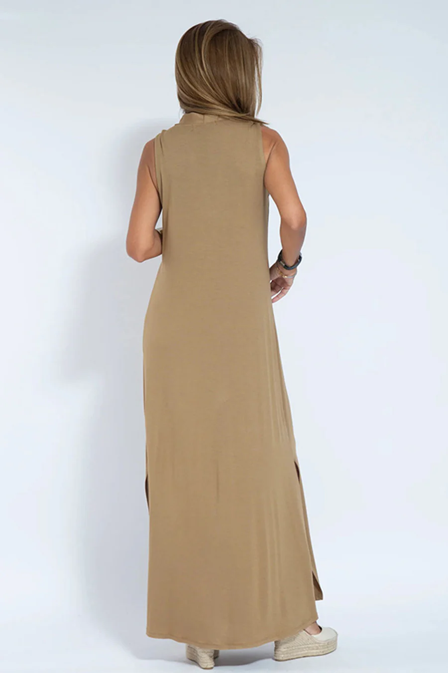 Solid Color Sleeveless Maxi Dress