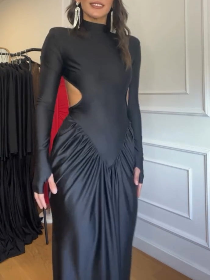 Black Open Back Long Sleeve Pleated Maxi Dress